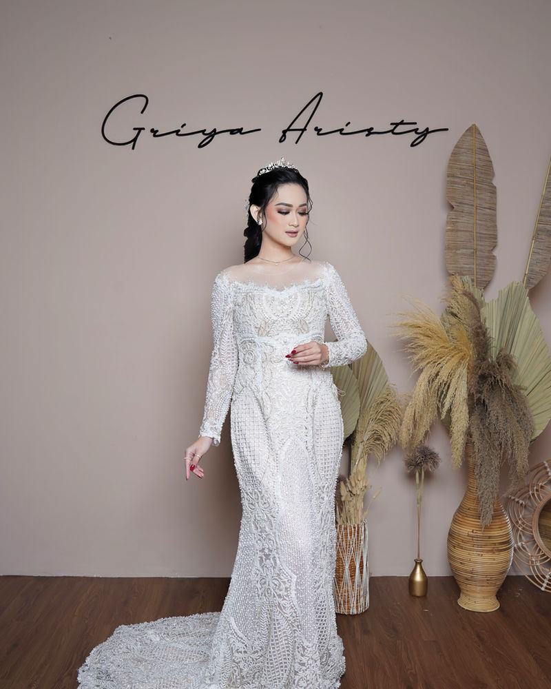 Kebaya Resepsi