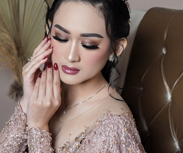 Detail Rias Pengantin Griya Aristy