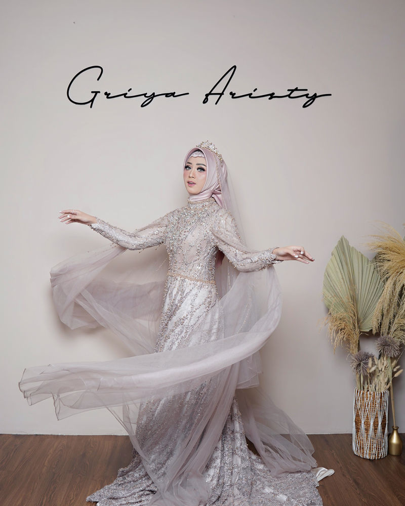 Kebaya Resepsi — Model 02
